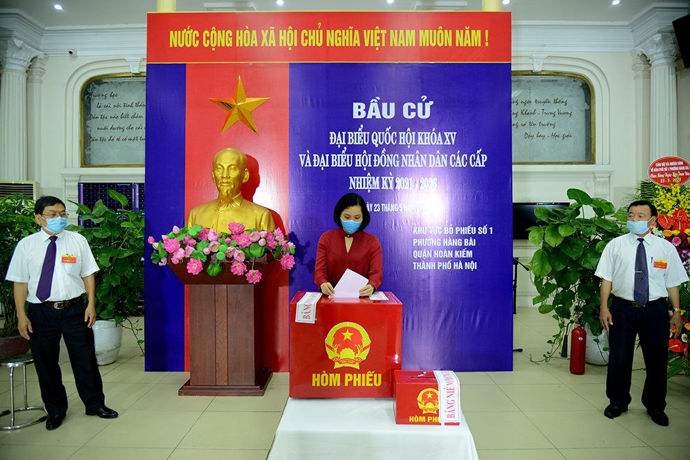 95,65 des électeurs de Hanoi sont allés aux urnes